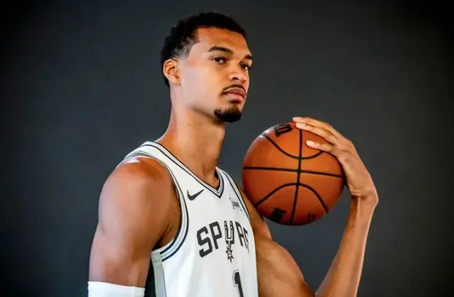 Victor Wembanyama : L’Extraterrestre aux Racines de Géant