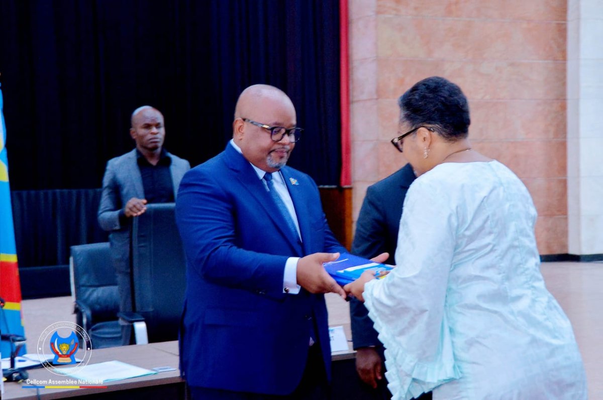 L' essentiel des deux projets de loi déposés au Parlement par Sumimwa